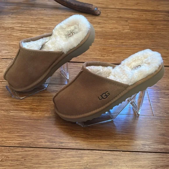 UGG Tan Suede Slip-On Slippers - Picture 2 of 7